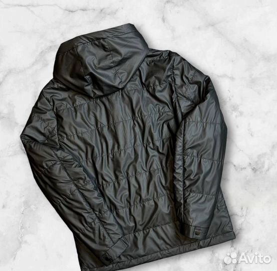 Демисезонные куртки Calvin Klein модные