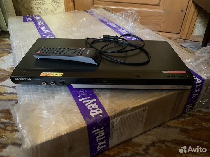 DVD -плеер Samsung с функцией караоке