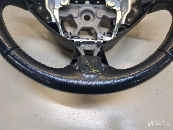 Руль Nissan Juke, 2014