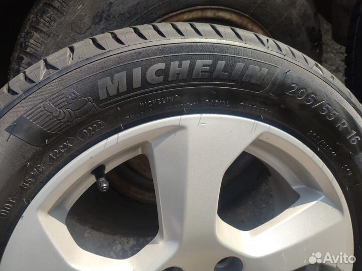 Michelin Primacy 4 205/55 R16