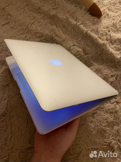 Apple MacBook Air 13