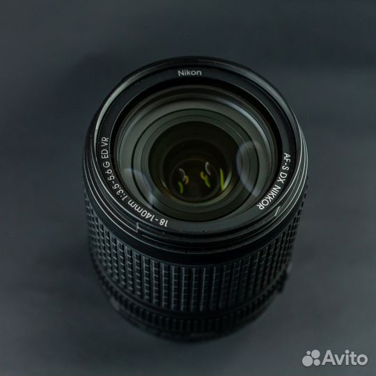 Объектив Nikon 18-140mm f/3.5-5.6G ED VR DX AF-S