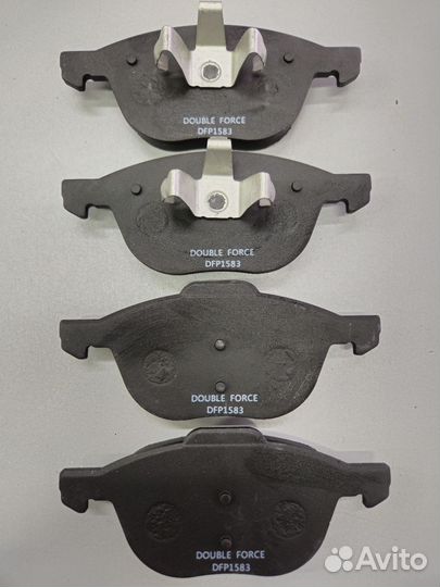 Колодки тормозные передние Ford Focus / Mazda 3