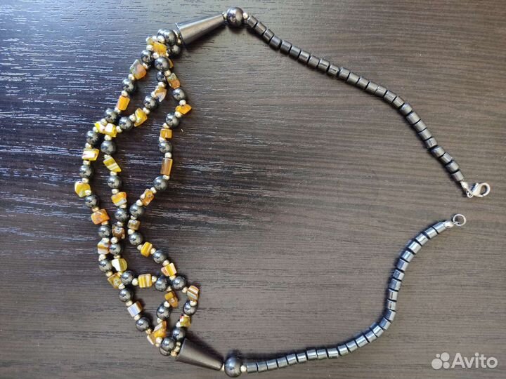 Бусы из натурального камня