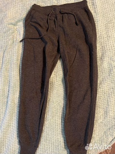 Пакетом женский костюм спортивный 42р