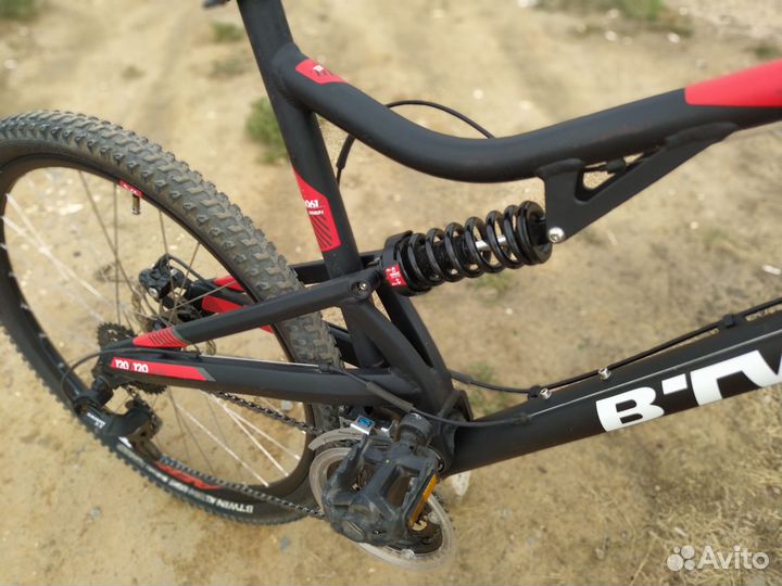 Алюминиевый двухподвес 27.5 btwin rockraider