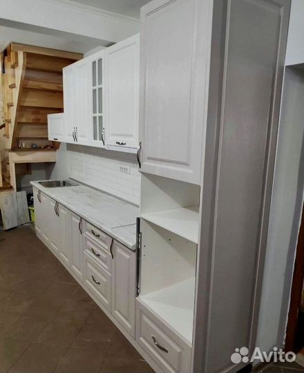 Кухни на заказ с уникальной фурнитурой