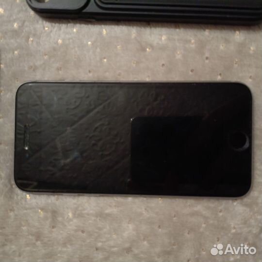 iPhone 6S, 32 ГБ