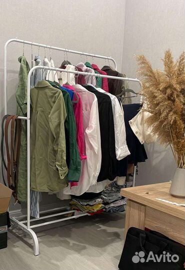 Вешалка напольная устойчивая