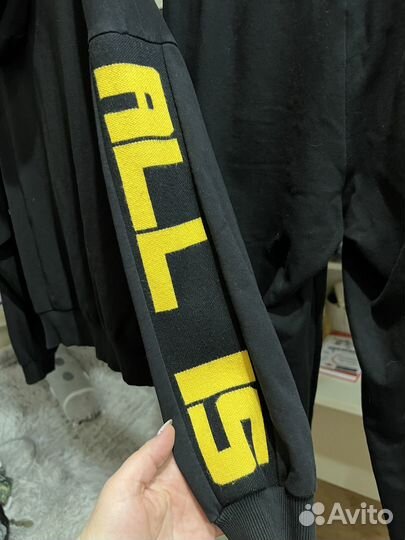 Спортивный костюм