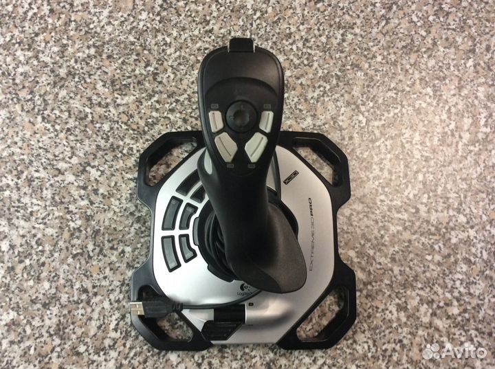 Джойстик Logitech Extreme 3D Pro