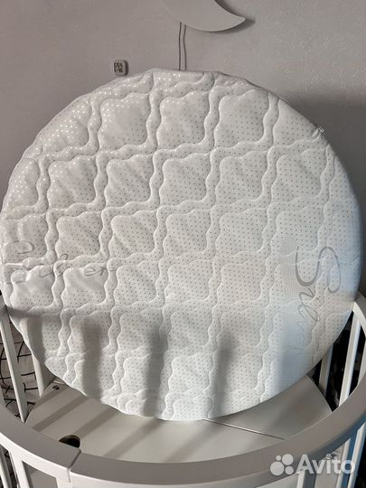 Матрас в круглую кроватку