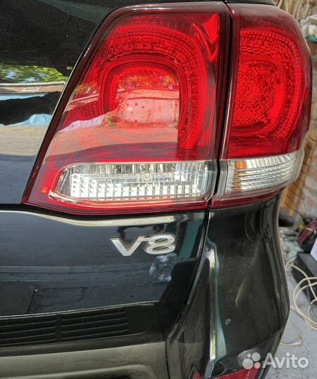 Капот Тойота LC200 2007-2012