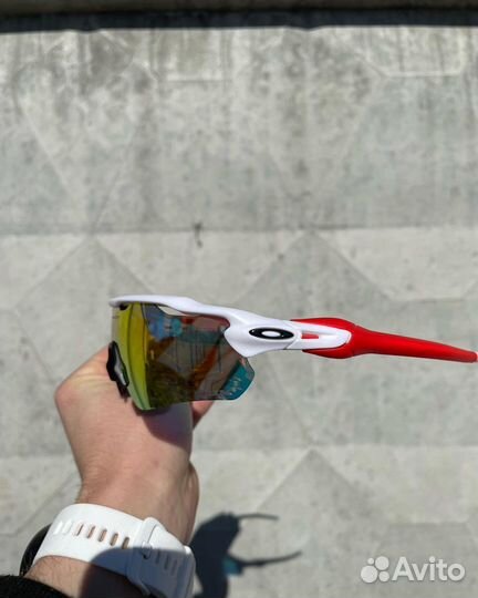 Спортивные очки Oakley Radar Ev Path White&Red