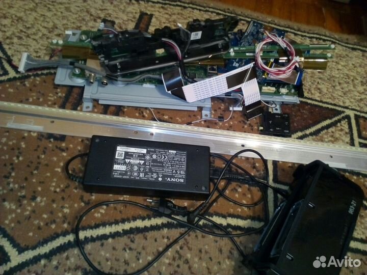 Запчасти, платы для ЖК телевизоров