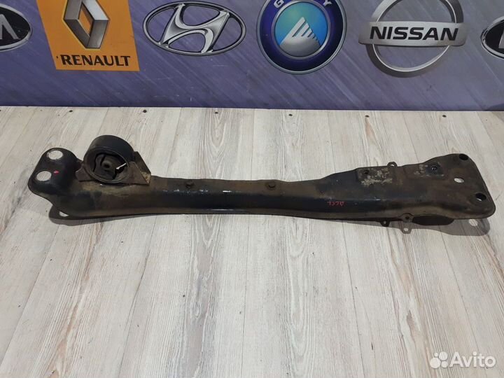 Балка подрамника продольная Nissan almera classic