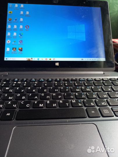 Планшет ноутбук 2 в 1 Аcer aspire one 10