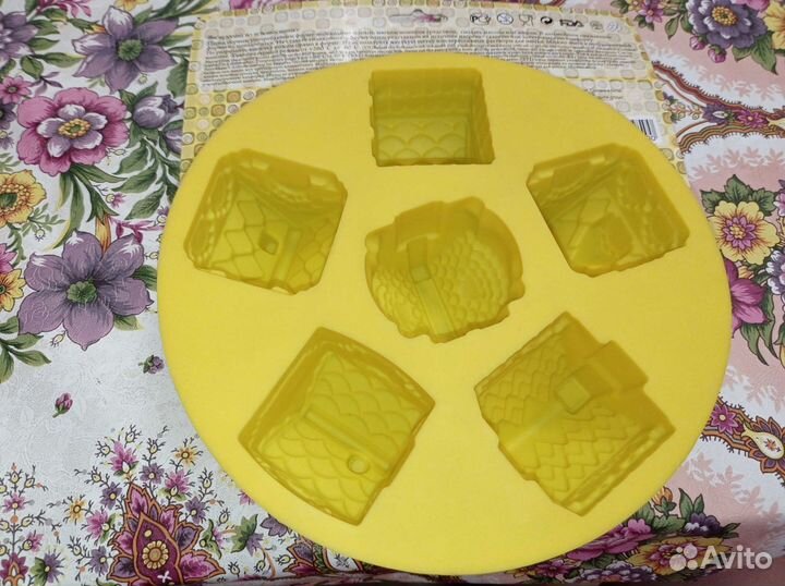 Силиконовые формы для выпечки в виде домика