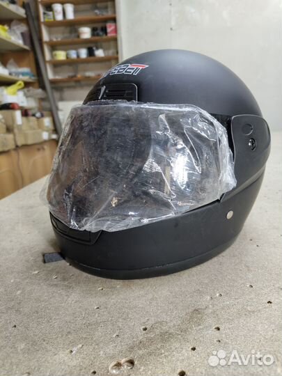 Мотошлем новый
