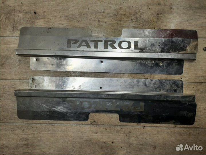 Накладка на порог салона Nissan Patrol Y61 2.8