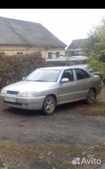 Стекла Чери Амулет