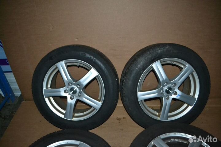 Диски R17 с всесезонными шинами 235 55 17