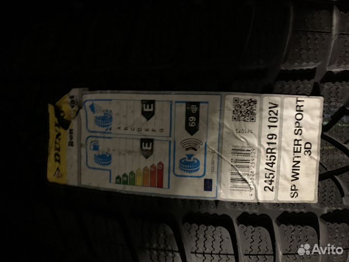 Dunlop SP Winter Sport 3D DSST ROF 245/45 R19
