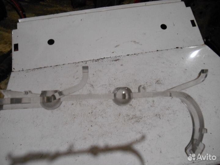 Крепеж на печку 758268 Toyota Yaris Тойота Ярис