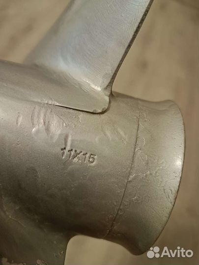 Винт гребной Solas