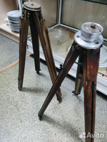 Треноги для фотоаппаратов старинные. Одним лотом
