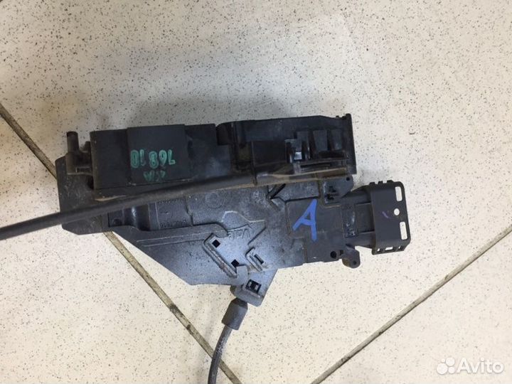 Замок дверной задний левый Citroen C3 Picasso EP3