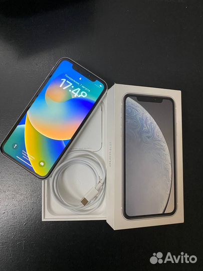 iPhone xr 64gb