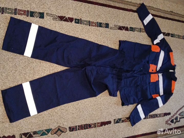 Рабочий костюм