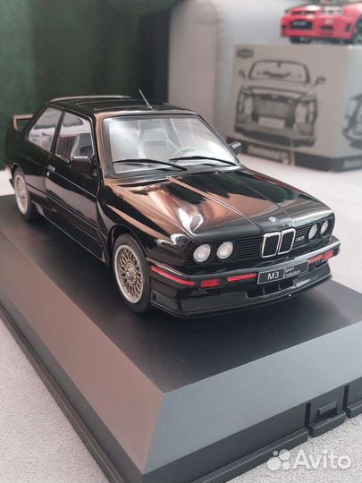 BMW E30 Sport Evo 1990 1:18 Solido