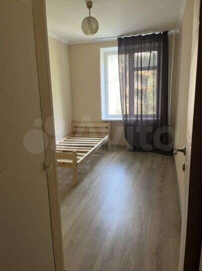 Комната 13,3 м² в 3-к., 3/5 эт.