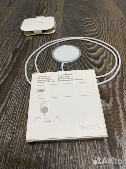 Зарядное устройство MagSafe apple
