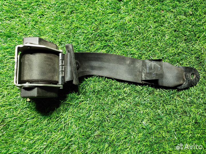 Ремень безопасности Renault Logan