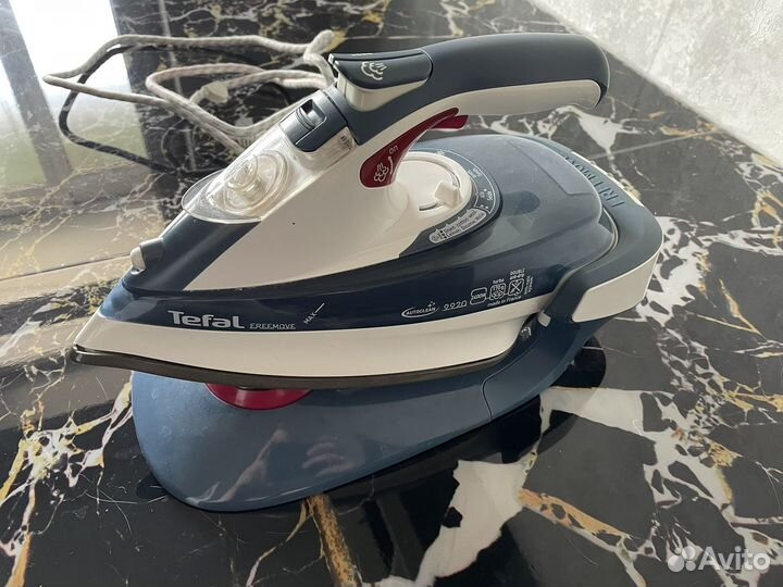 Утюг Tefal Freemove 9920