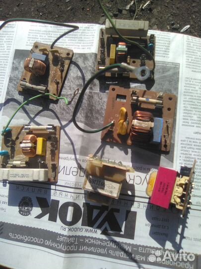 Запчасти к микроволновым печам моторчики, тарелки