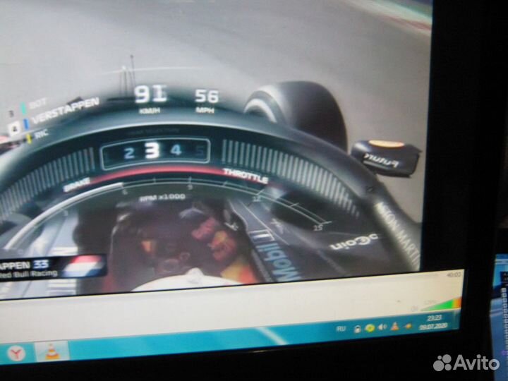 ЖК монитор 22