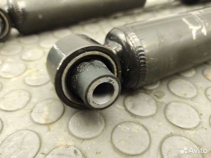 Амортизаторы комплект задние Bmw 320I F30 N20B20B