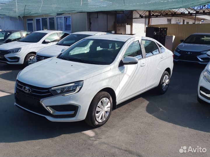 LADA Vesta 1.6 МТ, 2023, 8 км