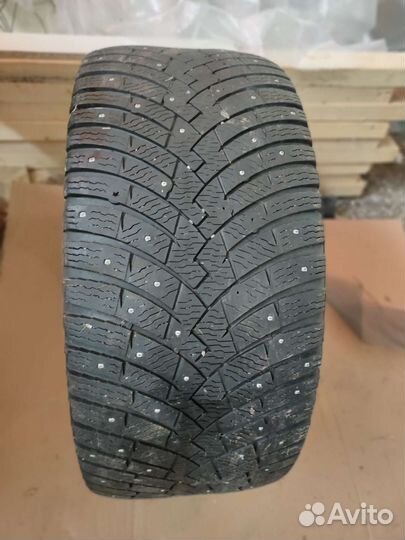 Pirelli Scorpion Ice Zero 2 315/40 R21 и 315/40 R21