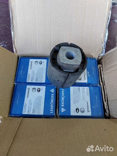 Саленблоки заднего подрамника BMW E60