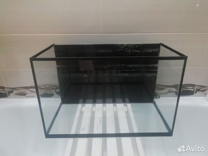 Аквариум и принадлежности для него