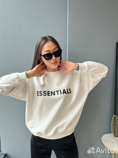 Свитшот essentials
