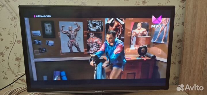 Телевизор Samsung SMART tv 32
