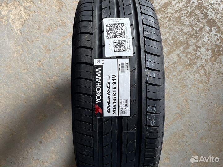 Yokohama BluEarth-ES ES32 205/55 R16 91V