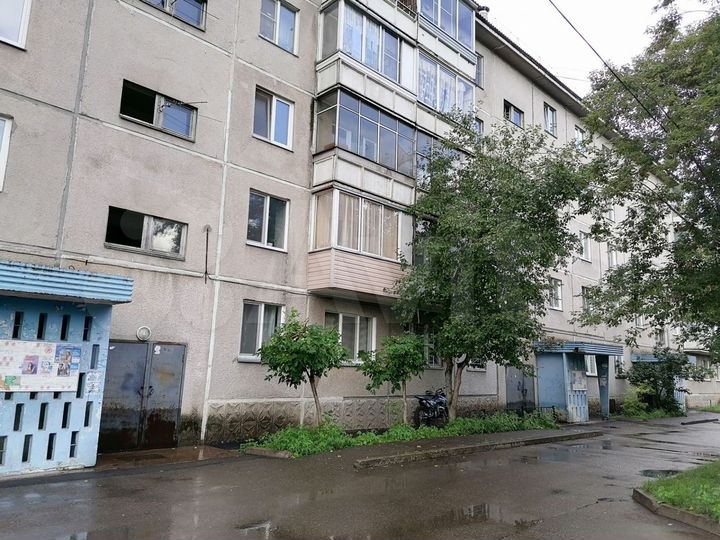 2-к. квартира, 50 м², 4/5 эт.