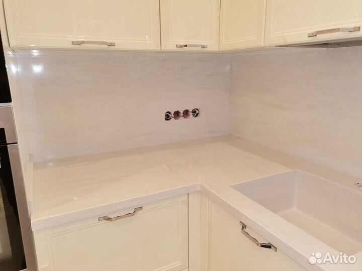 Столешница для кухни из искусственного камня